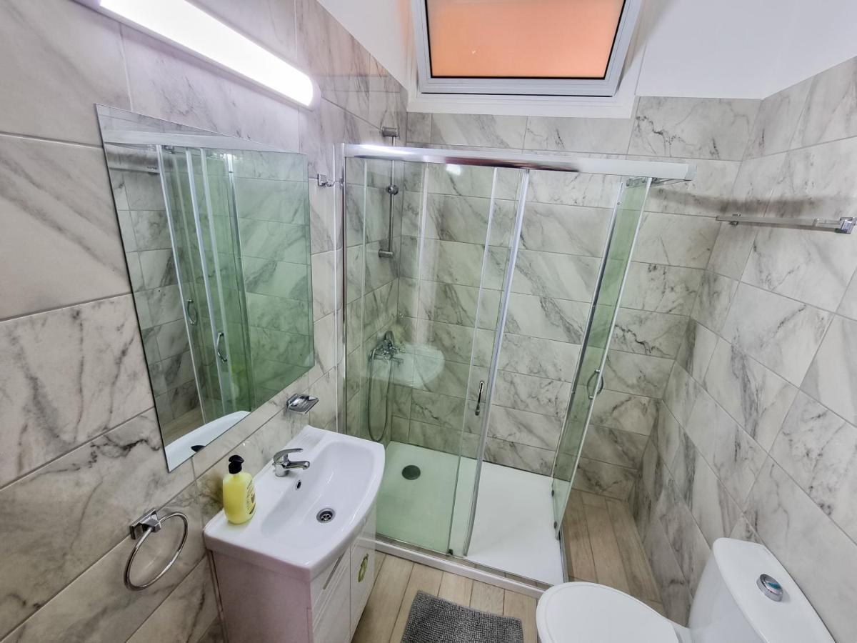 לרנקה Springfield Park Apartment מראה חיצוני תמונה