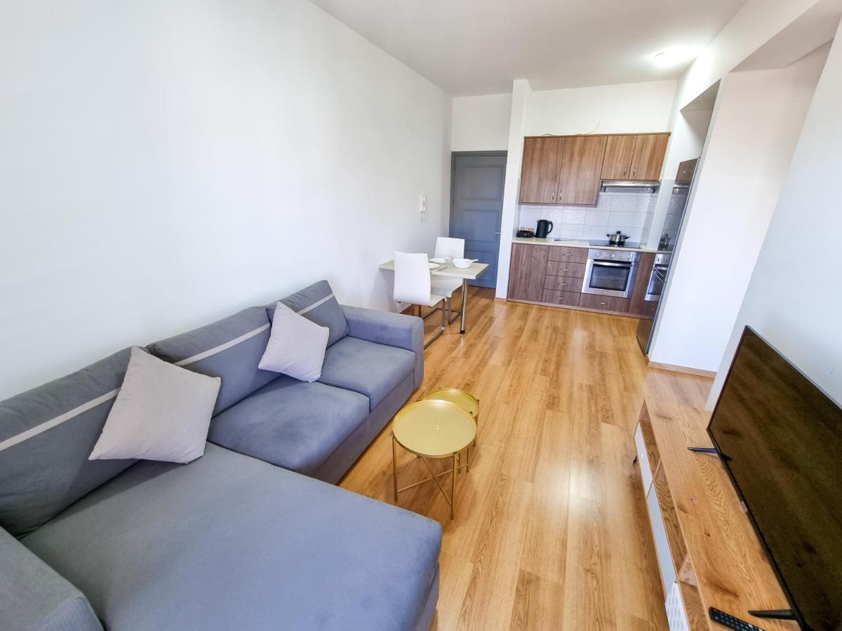 לרנקה Springfield Park Apartment מראה חיצוני תמונה